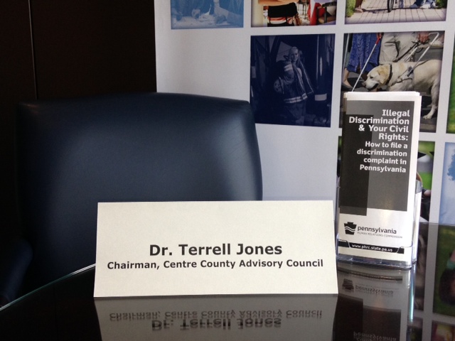 picture of an empty seat at the table for Dr. Jones